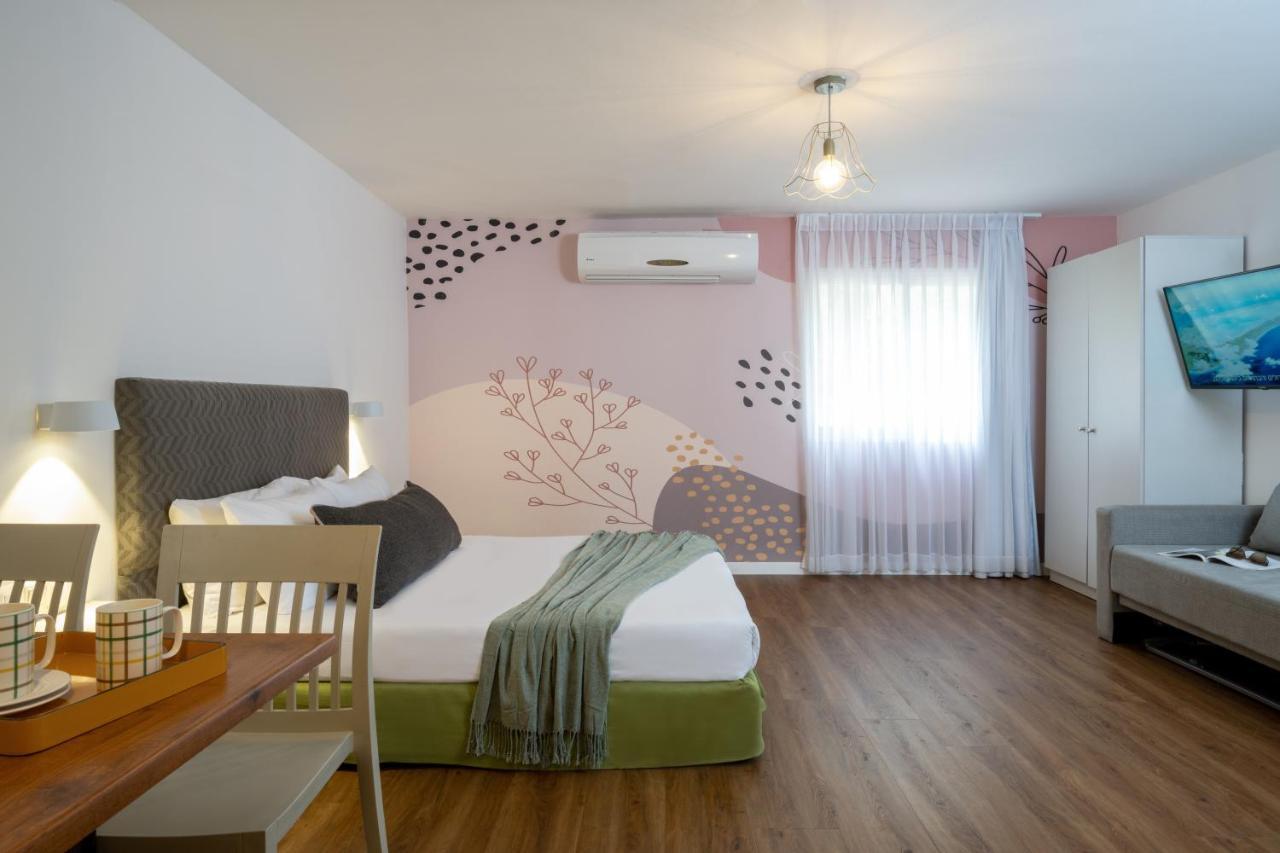 Travel Hotel Eilon Elon Esterno foto