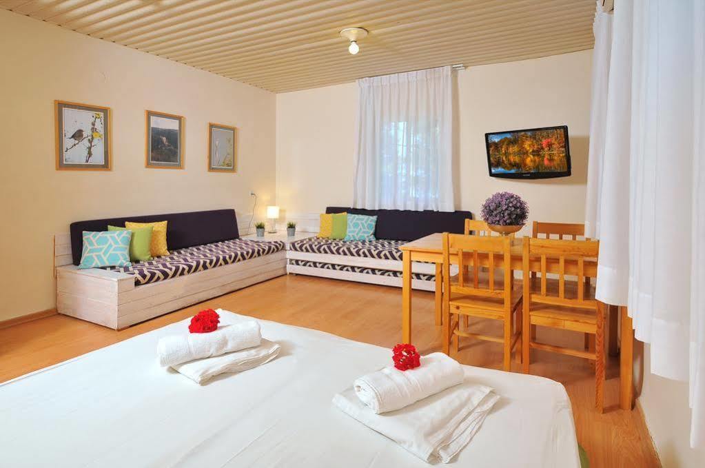 Travel Hotel Eilon Elon Esterno foto